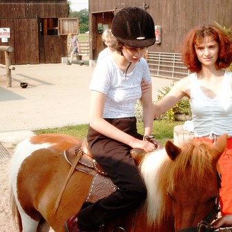 Sarah beim Reiten